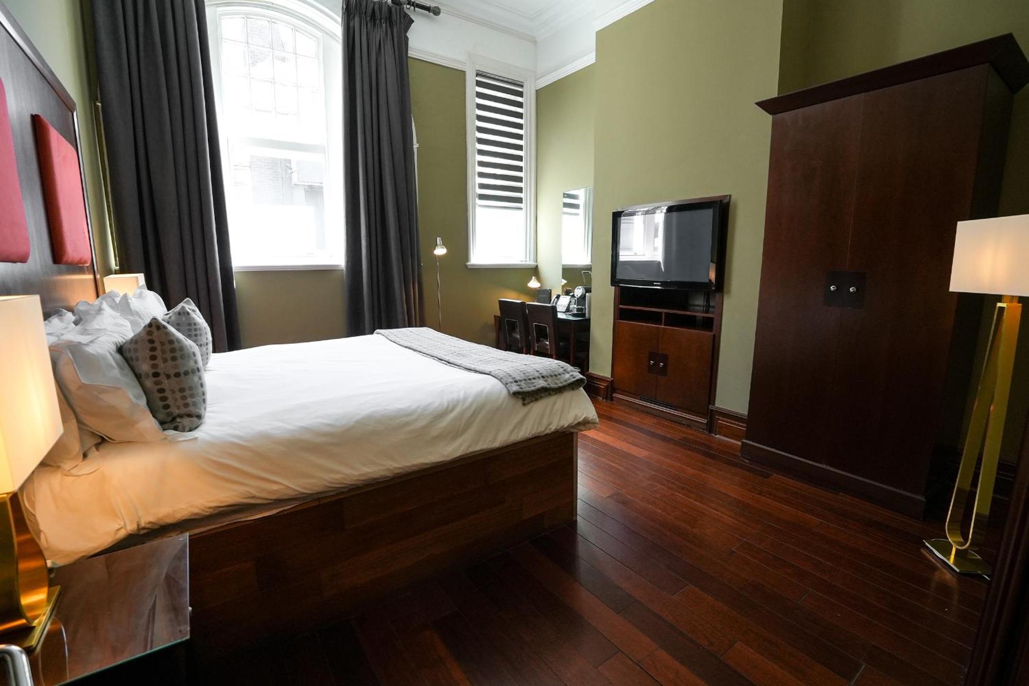 Classic Double Room Main Building